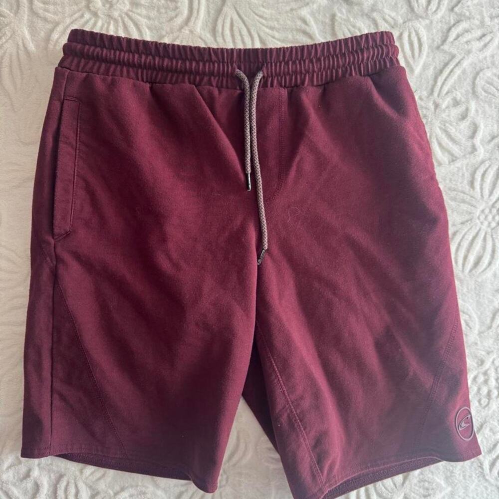 Oneill burgundy board shorts size